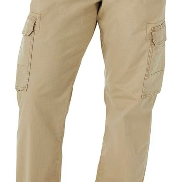 Men’s Chaps Cargo Khakis, size 30/30 - Picture 5 of 5